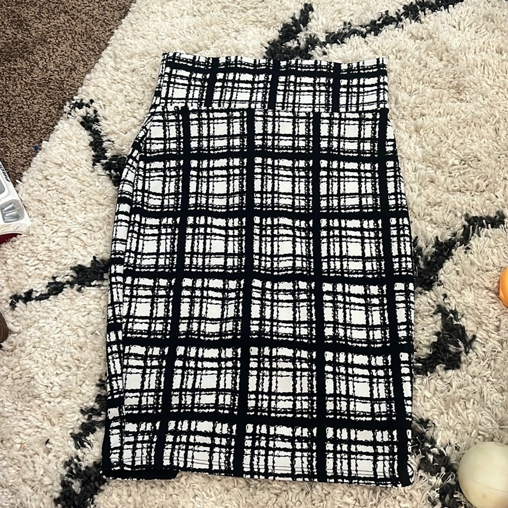 Cute Geometric Pencil Skirt Size Small